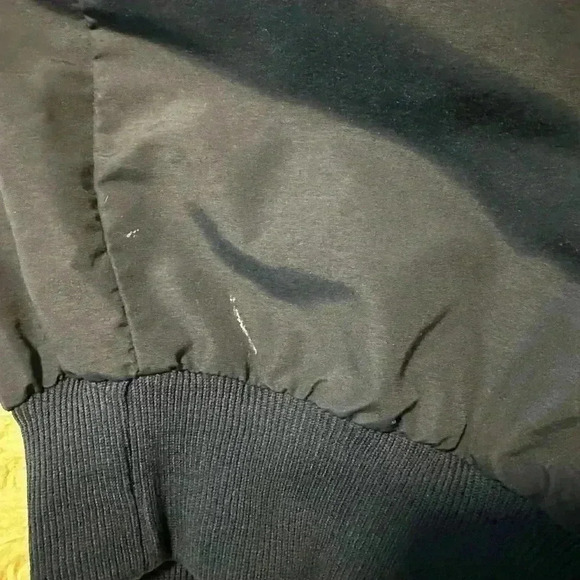 VTG 80s Penfeld Men’s 1/4 Snap Pullover. Sz: M. Navy w/ Grey Horizontal Stripe. - Picture 12 of 15